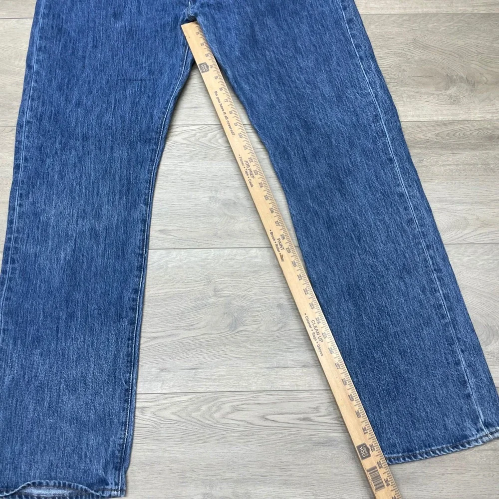 Levis this piece